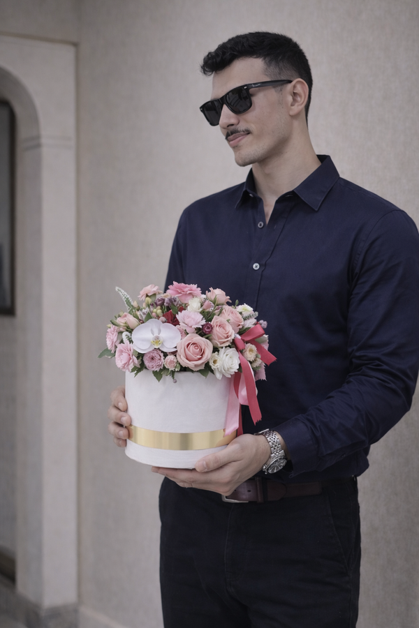 Garden Rendezvous - Luxury Rose & Orchid Box