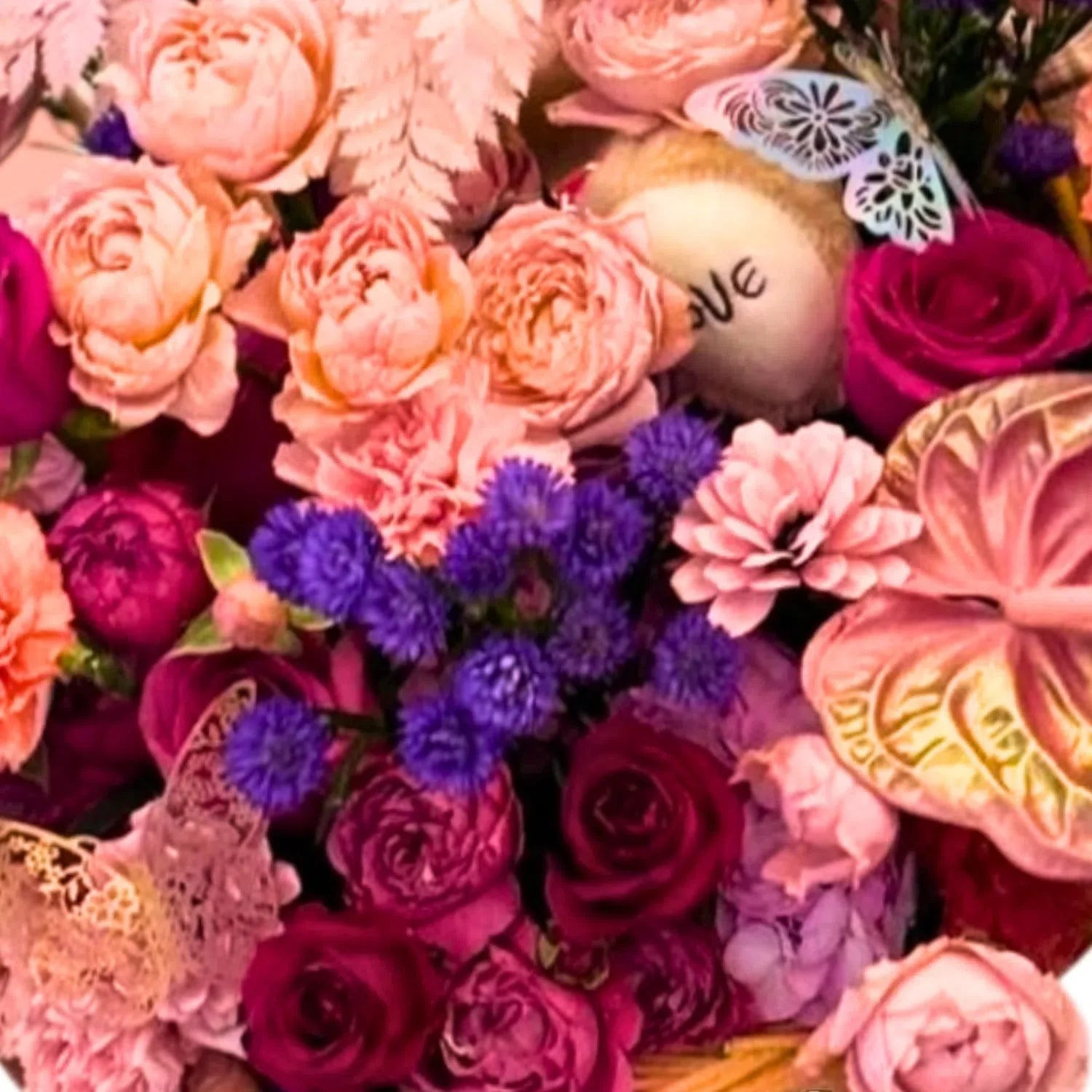 The Enchanting Love Basket - Fresh Flowers Arrangement